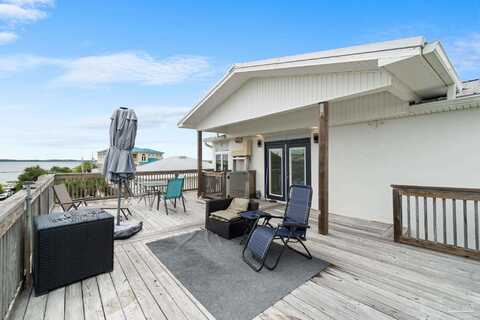 709 Via Deluna Dr, Pensacola Beach, FL 32561