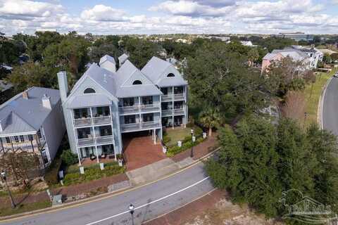 534 E Zarragossa St, Pensacola, FL 32502