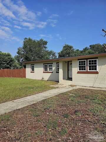 504 Frisco Rd, Pensacola, FL 32507