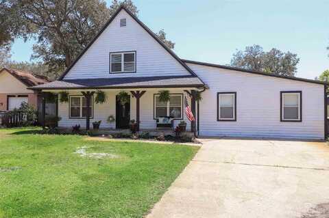 2703 Glen Oak Cir, Gulf Breeze, FL 32563