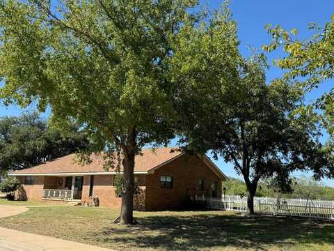 900 E 18th St, Colorado City, TX 79512