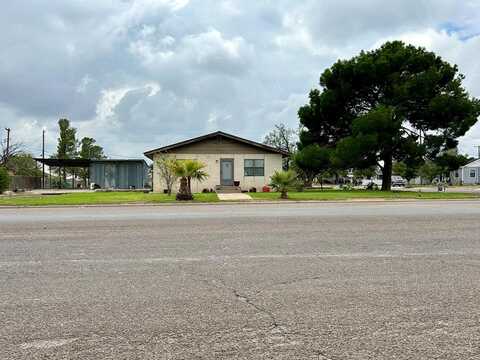 809 W Hornbeck, Fort Stockton, TX 79735