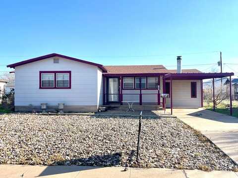 1400 Castle Rd, Odessa, TX 79762