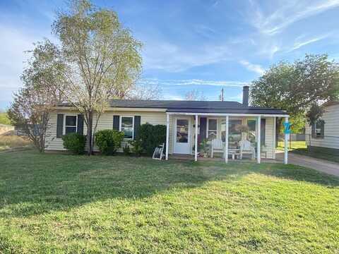 2110 40th St, Snyder, TX 79549