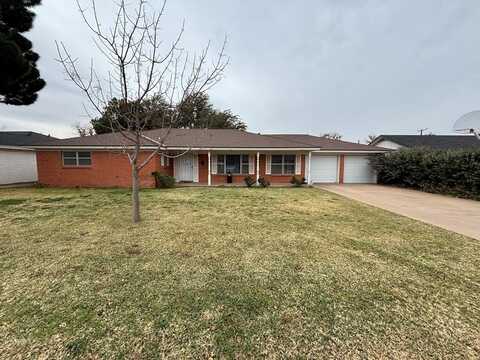 2105 Ward St, Midland, TX 79705