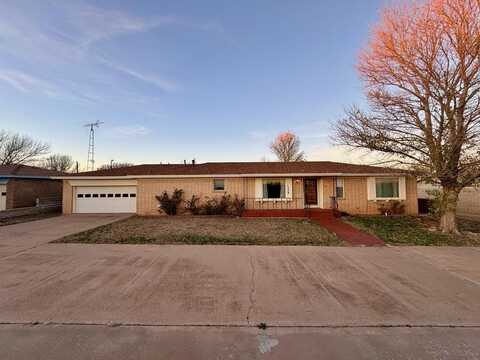 1228 E 17th St, Colorado City, TX 79512