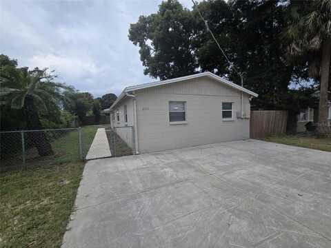 8616 N MULBERRY STREET, TAMPA, FL 33604