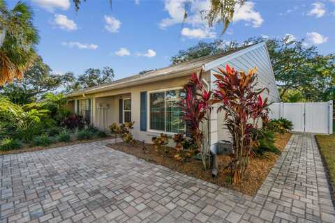 1141 DOVER COURT, SAFETY HARBOR, FL 34695