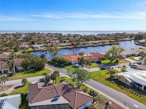 1998 MASSACHUSETTS AVENUE NE, Saint Petersburg, FL 33703
