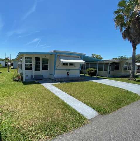 38534 WINDFLOWER AVENUE, ZEPHYRHILLS, FL 33542