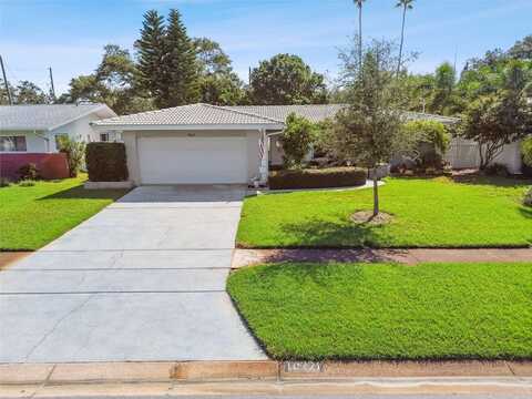 10221 IMPERIAL POINT DRIVE E, LARGO, FL 33774