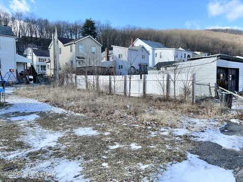 502 N Railroad Street, Tamaqua, PA 18252