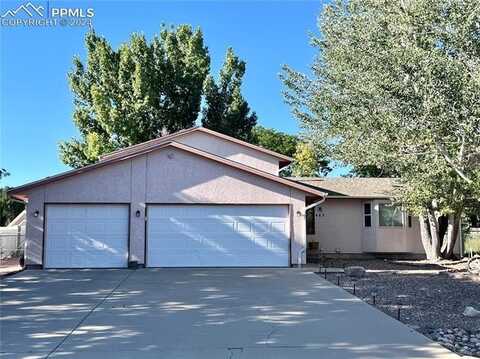 463 W Player Drive, Pueblo West, CO 81007