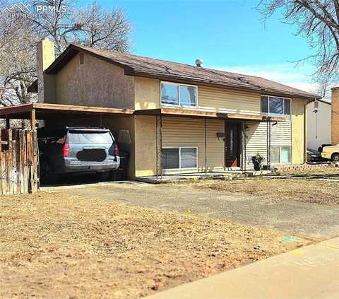 2640 Lynwood Lane, Pueblo, CO 81005