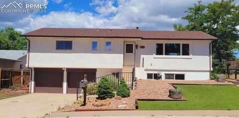 3018 N Roche Drive, Colorado Springs, CO 80918