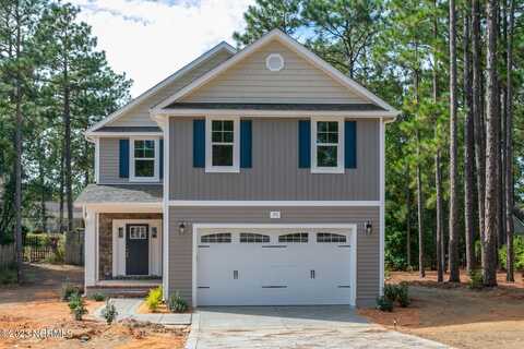 70 Sawmill Road E, Pinehurst, NC 28374