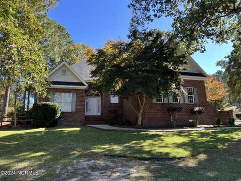 8 Princess Gate, Whispering Pines, NC 28327