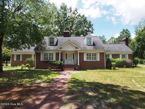 35 Short Road, Pinehurst, NC 28374