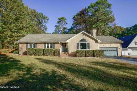 109 Selkirk Trail, Southern Pines, NC 28387