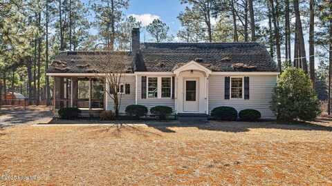 270 W Philadelphia Avenue, Pinebluff, NC 28373