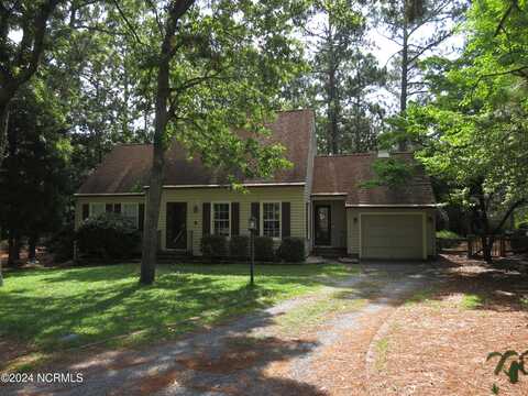 16 Cameron Lane, Pinehurst, NC 28374