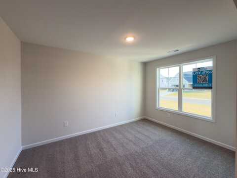 2209 Roadster Pony Lane, Hope Mills, NC 28348