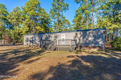 114 York Avenue, Hoffman, NC 28347