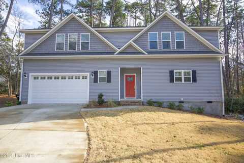 8 Duncan Lane, Pinehurst, NC 28374