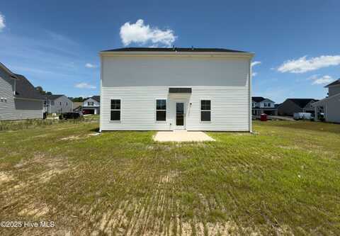 2223 Roadster Pony Lane, Hope Mills, NC 28348