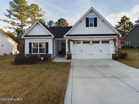 526 Pondpine Lane, Carthage, NC 28327