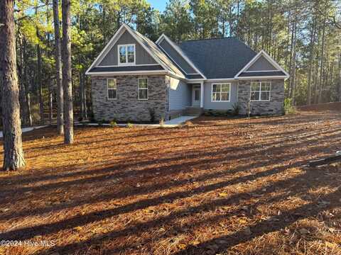 498 Longleaf Drive, West End, NC 27376