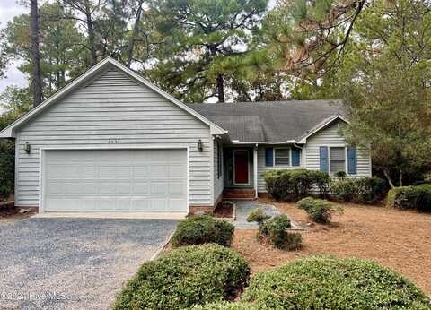 2605 Longleaf Drive SW, Pinehurst, NC 28374