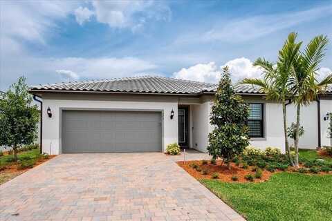 373 SE Filoli Dr, Port Saint Lucie, FL 34984