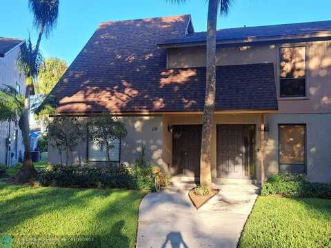 916 Sandtree Dr, Palm Beach Gardens, FL 33403