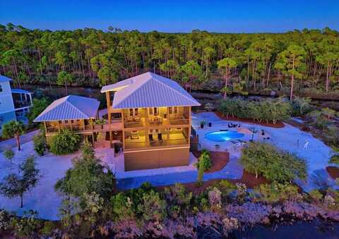 216 Signal Ln, Port Saint Joe, FL 32456
