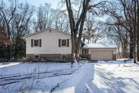 4901 Ritsch Court, Eau Claire, WI 54703