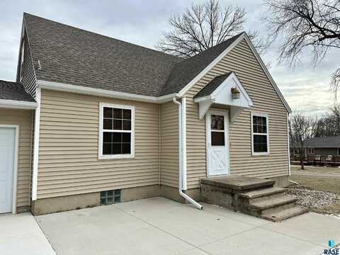 107 Summit St, Hardwick, MN 56134