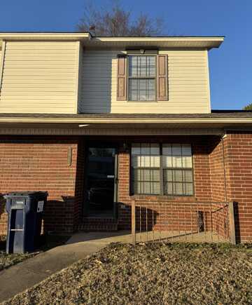 1417 E O Street, Russellville, AR 72801