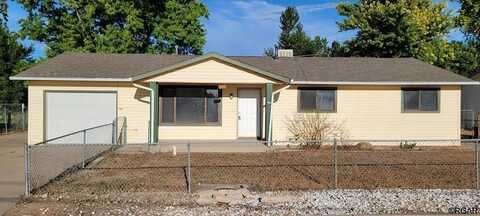 527 Field Avenue, Canon City, CO 81212