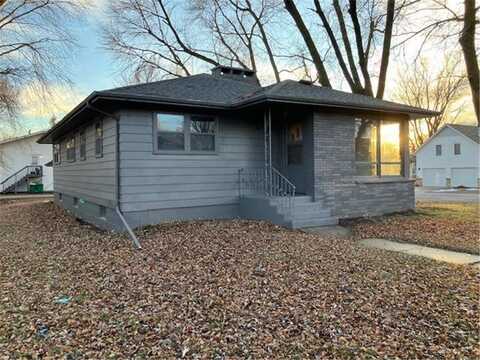 400 7th Avenue SE, Waseca, MN 56093