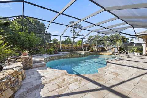 7425 Laurels Place, Port Saint Lucie, FL 34986