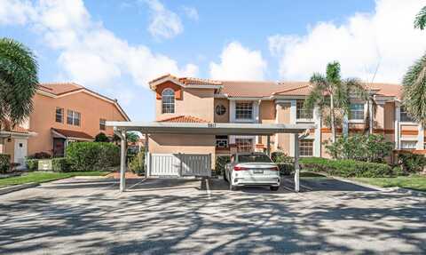 9817 Seacrest Circle, Boynton Beach, FL 33437