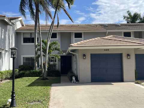 449 S Deer Creek Lake Point. Lane S, Deerfield Beach, FL 33442