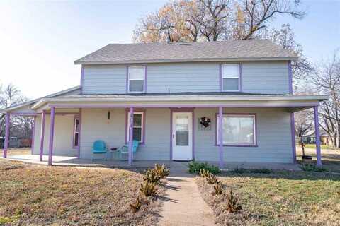 404 S Perry Avenue, Glencoe, OK 74032