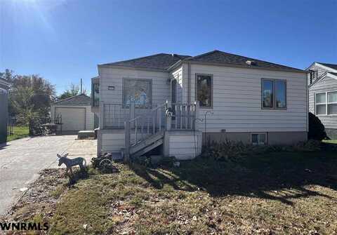 322 W 16TH STREET, Scottsbluff, NE 69361