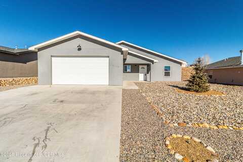 4810 SKYHAWK Way, Farmington, NM 87401