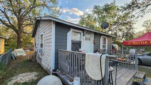 2713 Mitchell Street, Victoria, TX 77901