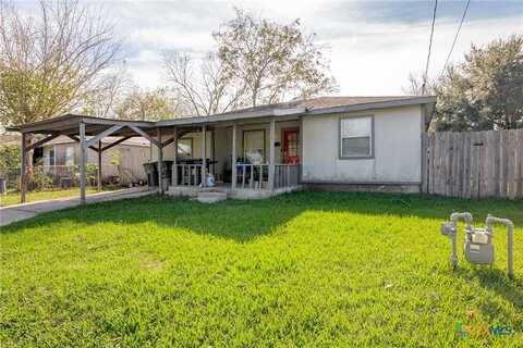 705 E Hiller Street, Victoria, TX 77901