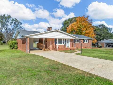 101 Pinewood, Lyman, SC 29365