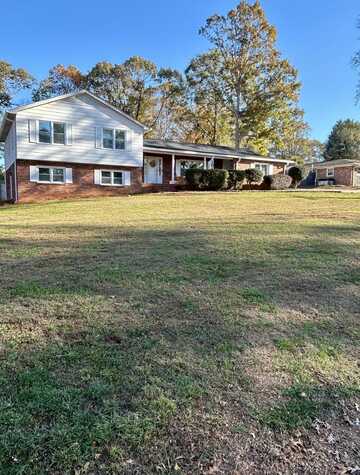 320 Lake Forest Drive, Spartanburg, SC 29307